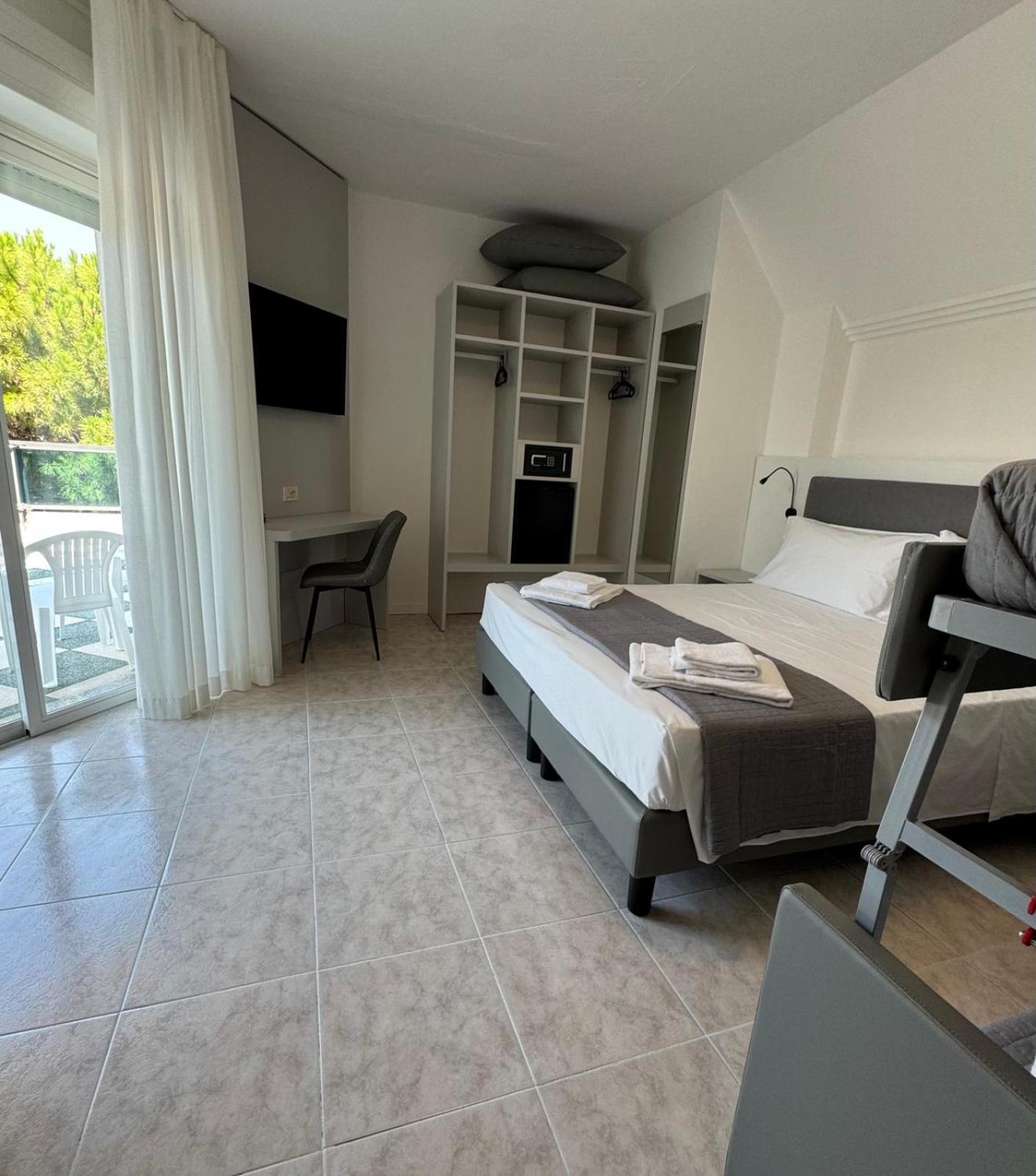 Dolcevita Park & Included Hotel