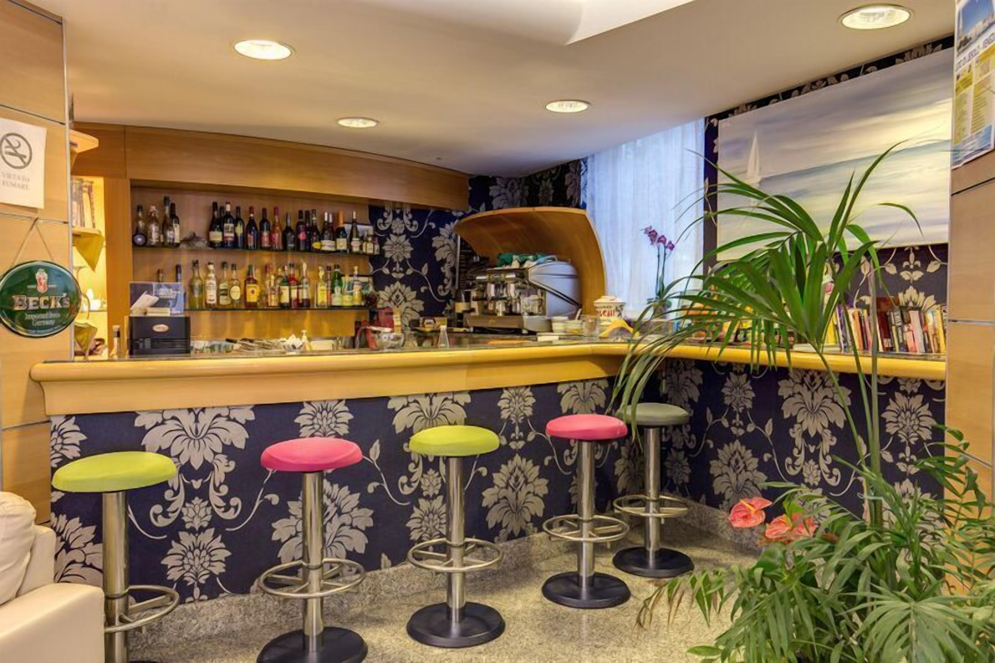 Dolcevita Park & Included