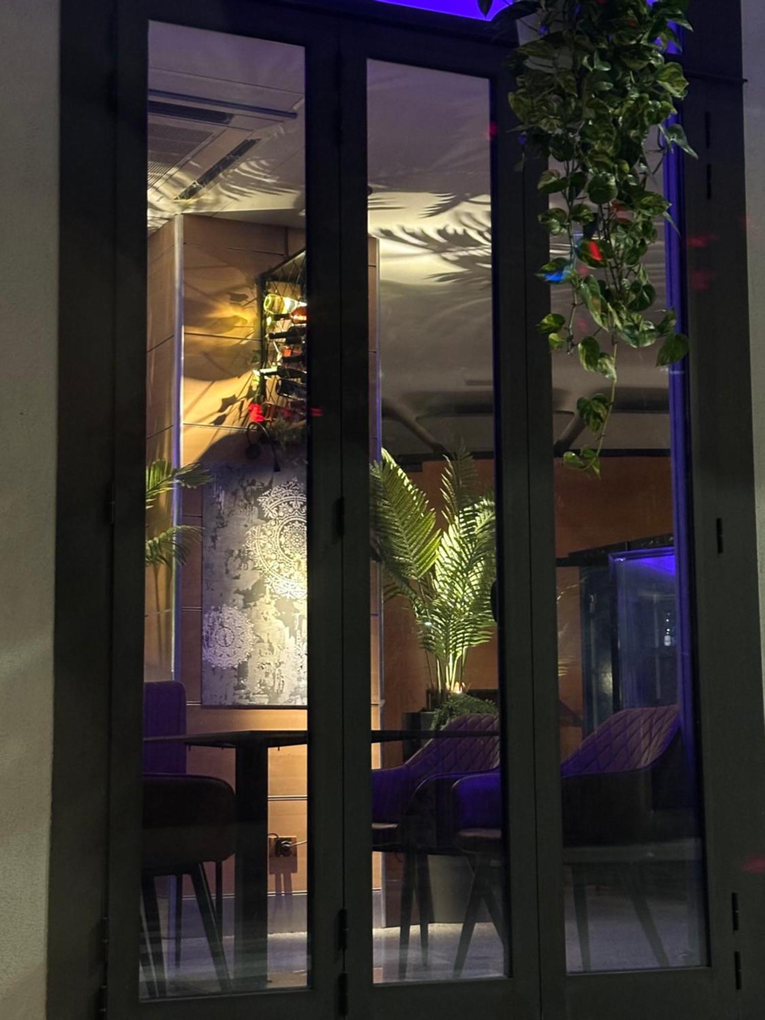 Dolcevita Park & Included