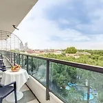 Dolcevita Park & Included Hotel 3*